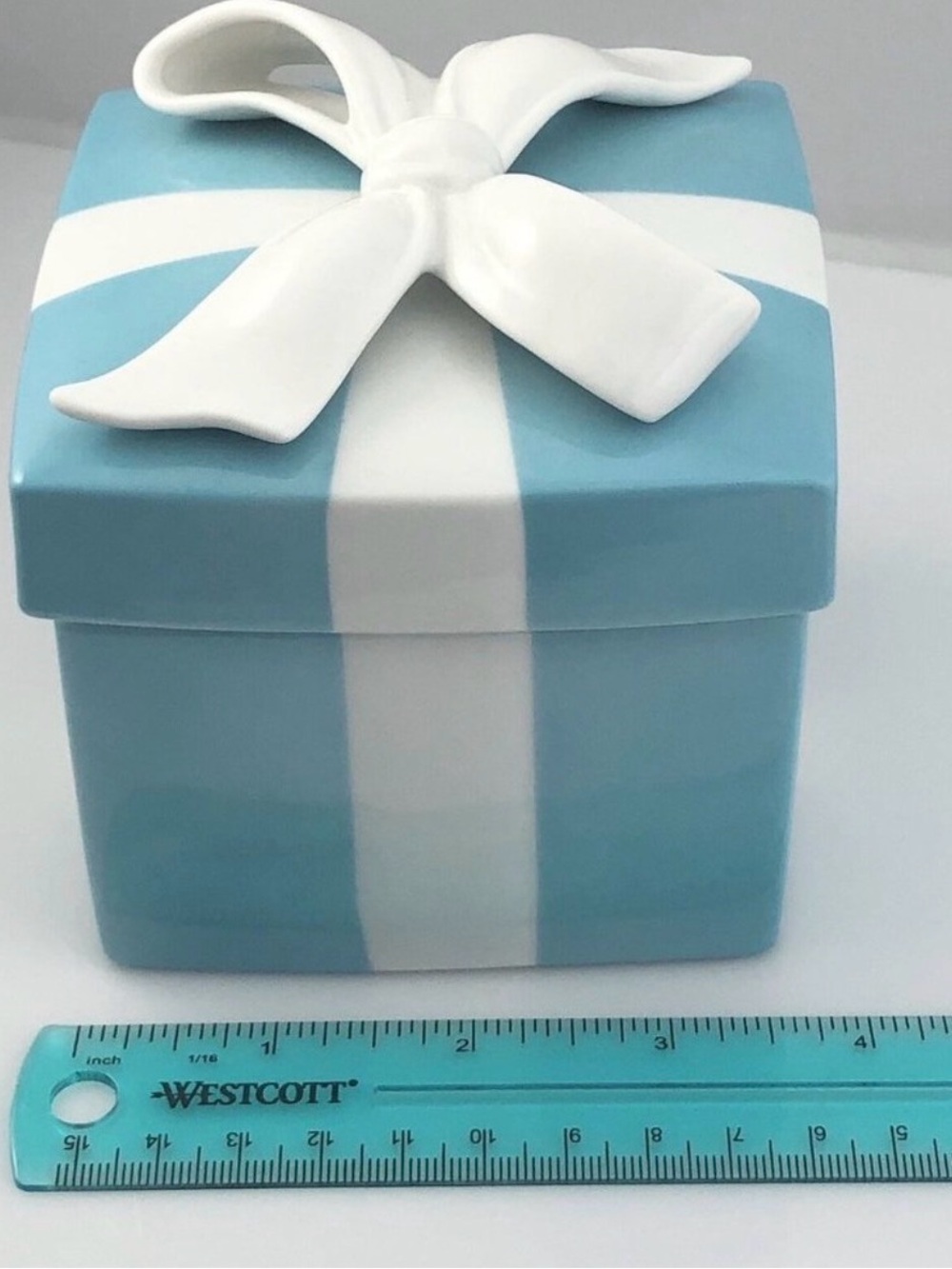 Tiffany&Co. Large 4" Porcelain Trinket Iconic Signature Blue Box
